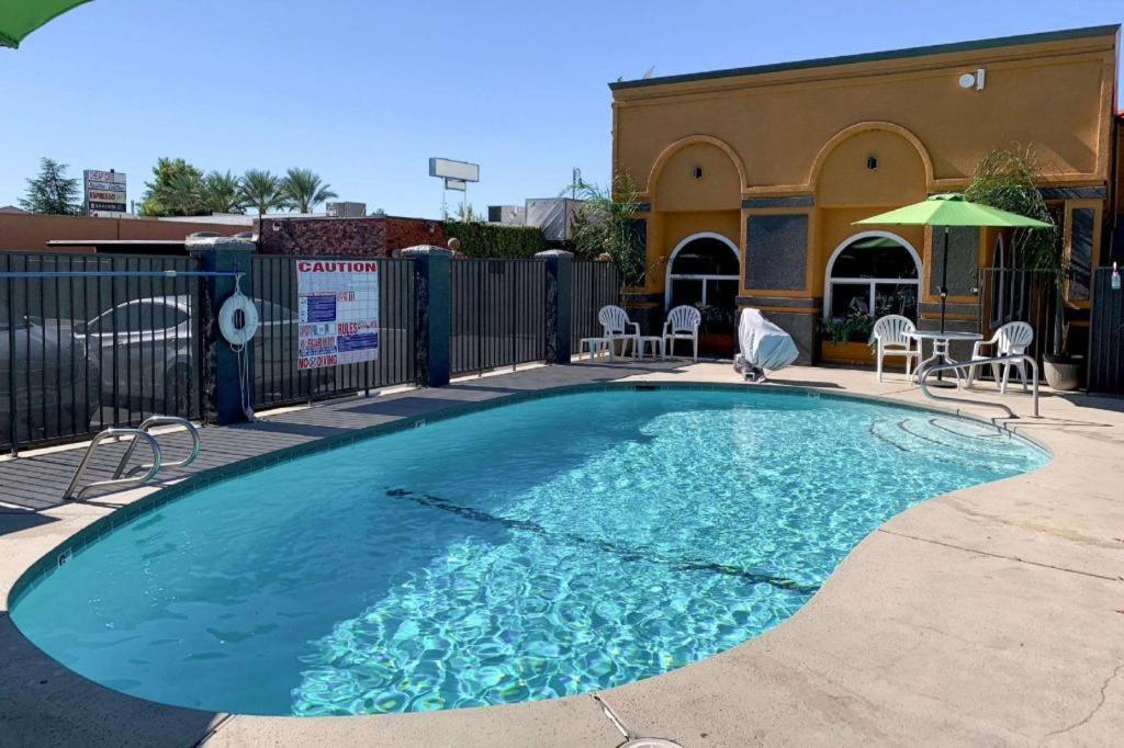 Quality Near I-5 Hotel Redding
