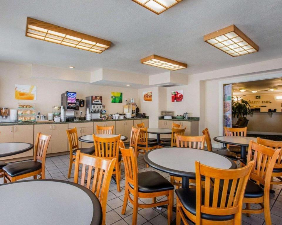 Quality Near I-5 Hotel